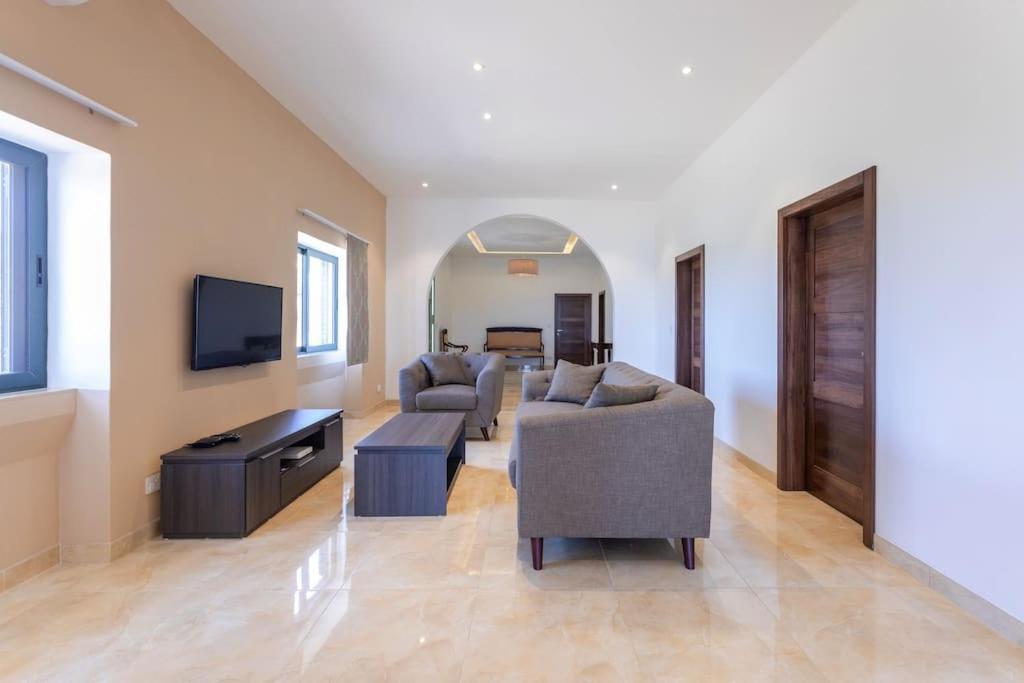 Spacious, Bright, Valley & Sea View Maisonette Xagħra Exterior foto