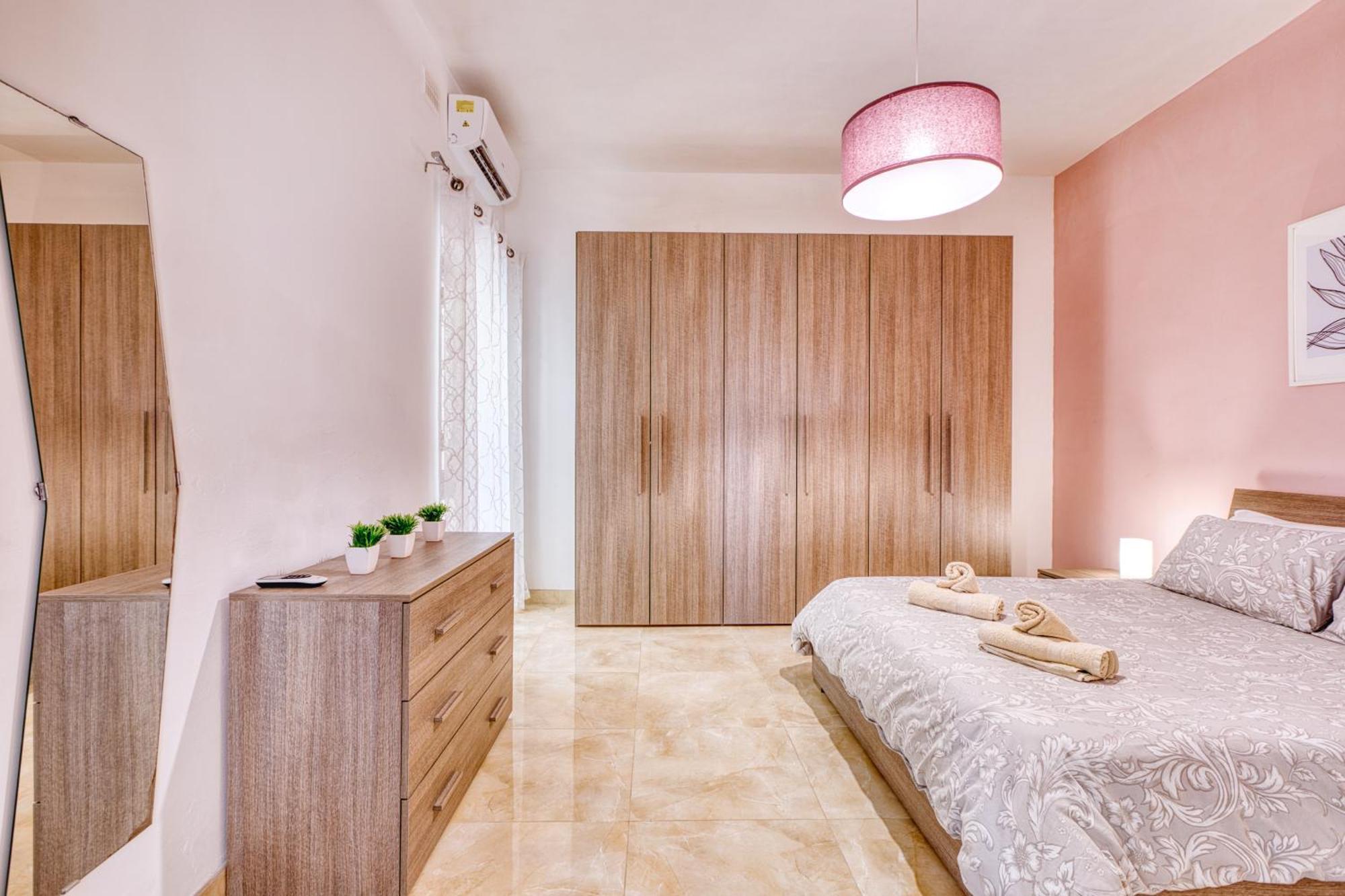Spacious, Bright, Valley & Sea View Maisonette Xagħra Exterior foto