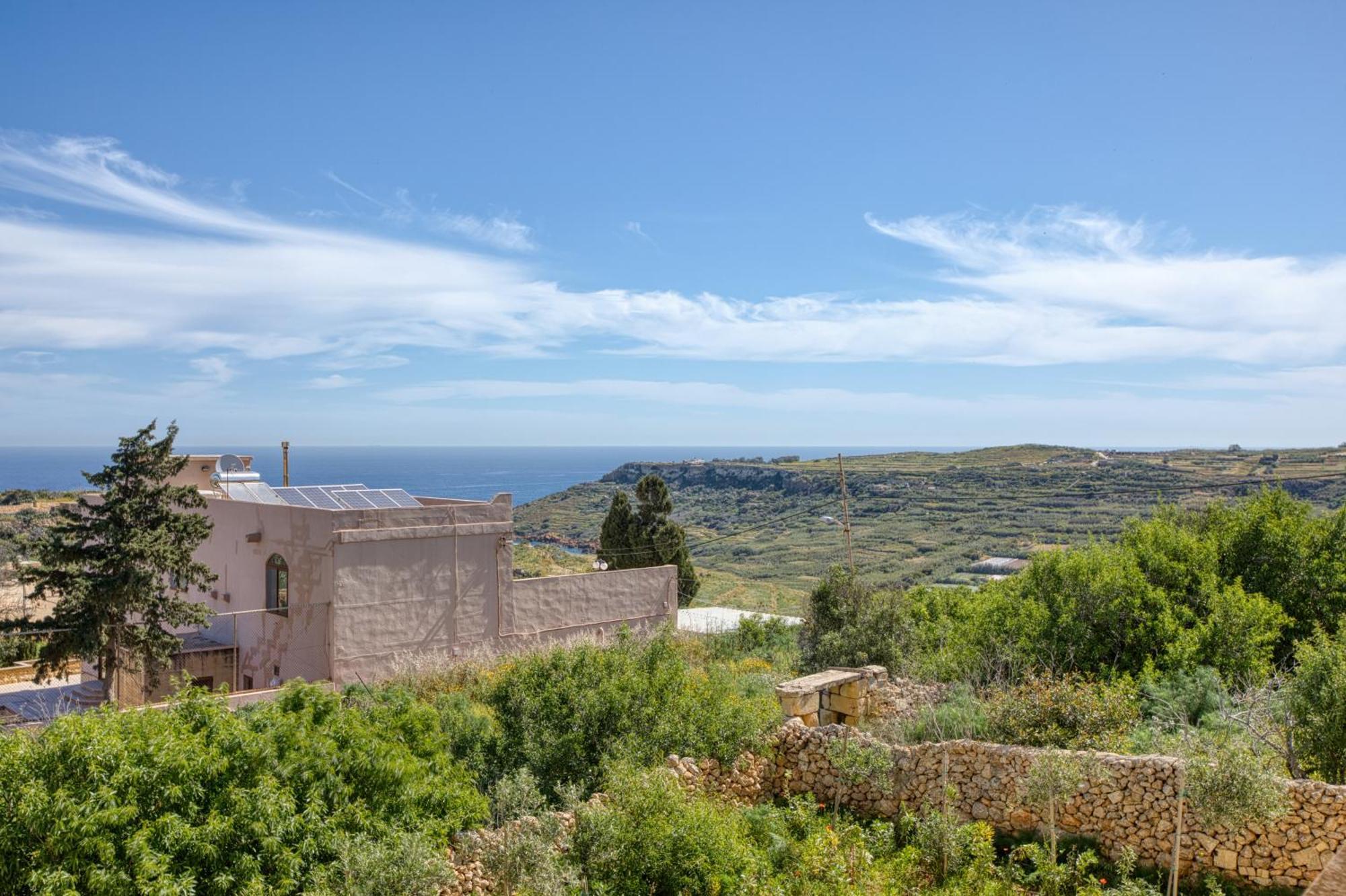Spacious, Bright, Valley & Sea View Maisonette Xagħra Exterior foto